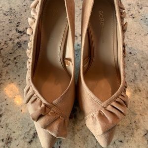 BCBGENERATION Suede Pumps